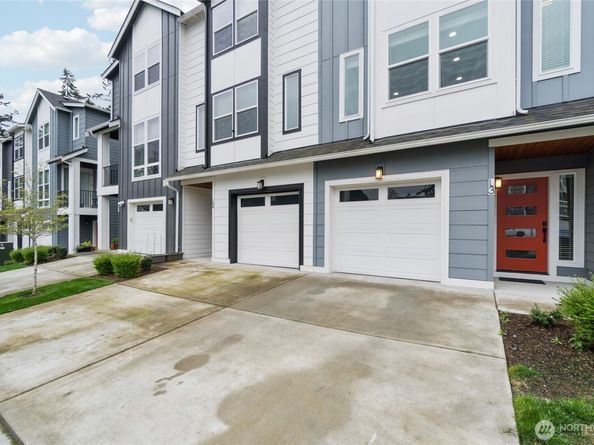 13717 Admiralty Way L3, Lynnwood WA 98087