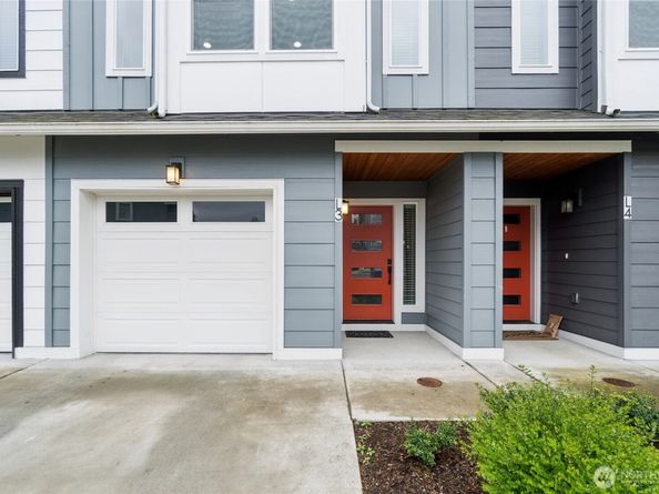 13717 Admiralty Way L3, Lynnwood WA 98087