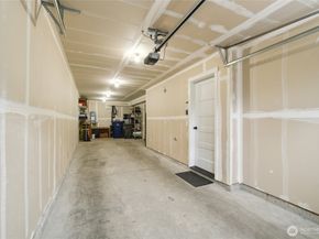 13717 Admiralty Way L3, Lynnwood WA 98087