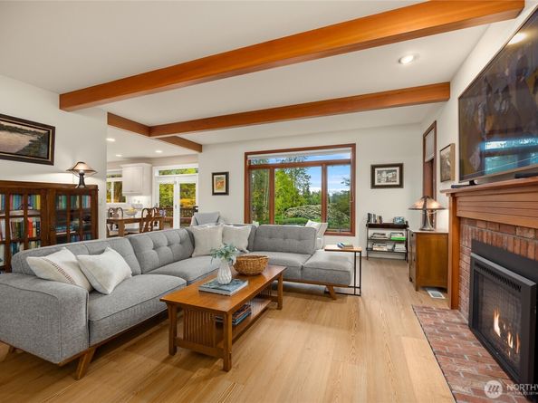 1245 High School Road NE, Bainbridge Island WA 98110