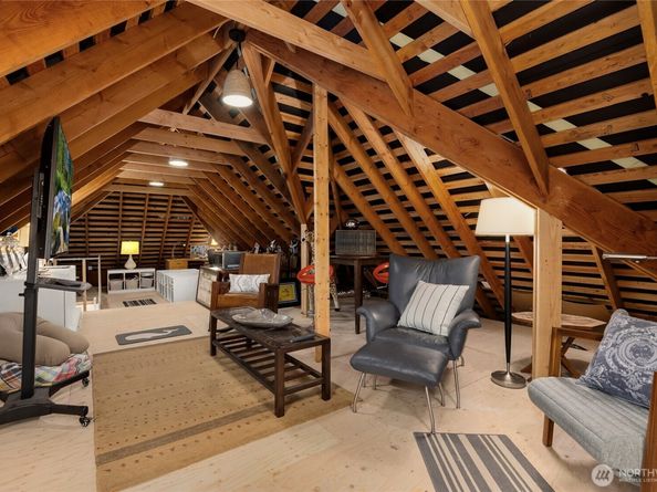 1245 High School Road NE, Bainbridge Island WA 98110