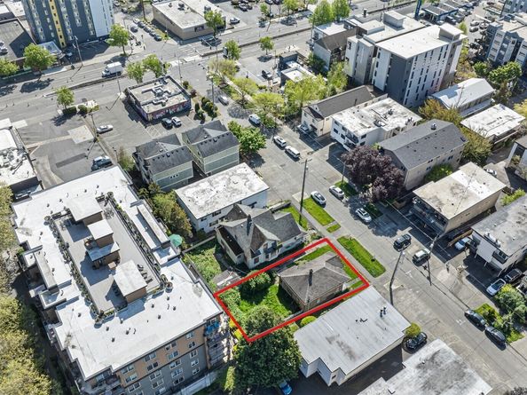 1530 NW 53rd Street, Seattle WA 98107