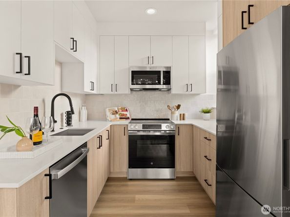 1521 N 39th Street, Seattle WA 98103