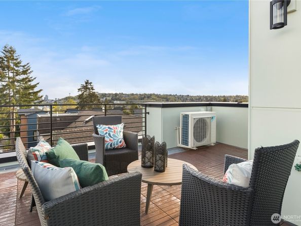 1521 N 39th Street, Seattle WA 98103