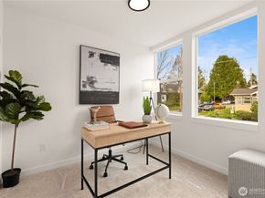 1521 N 39th Street, Seattle WA 98103