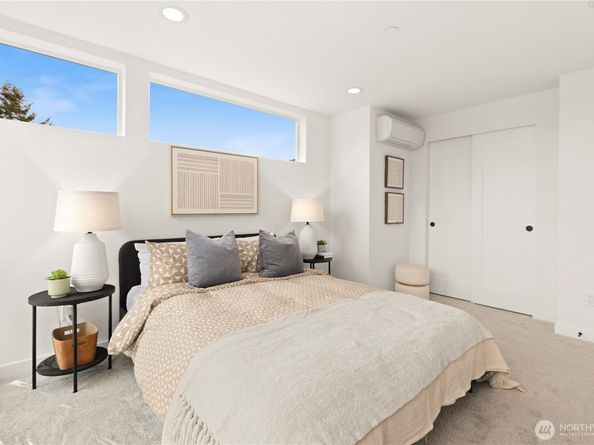 1521 N 39th Street, Seattle WA 98103