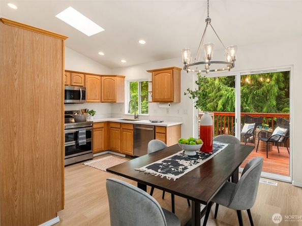 3816 NE 110th Street, Seattle WA 98125