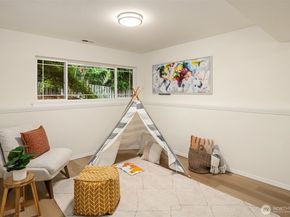 3816 NE 110th Street, Seattle WA 98125