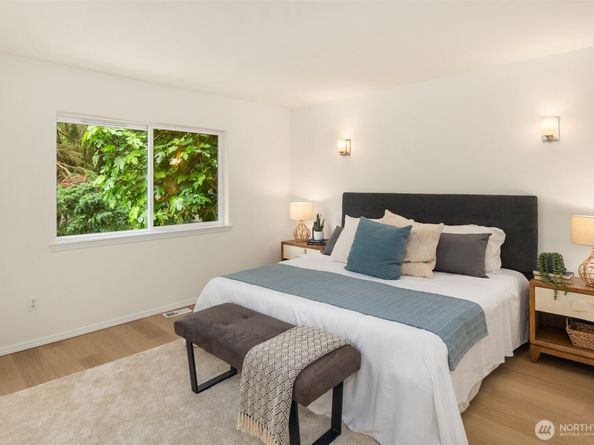 3816 NE 110th Street, Seattle WA 98125