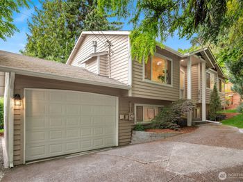 3816 NE 110th Street