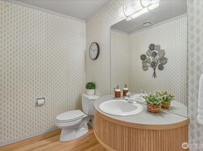 16005 NE 160th Street, Woodinville WA 98072