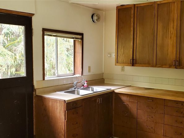 22930 115th Avenue SW, Vashon WA 98070