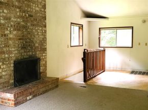 22930 115th Avenue SW, Vashon WA 98070