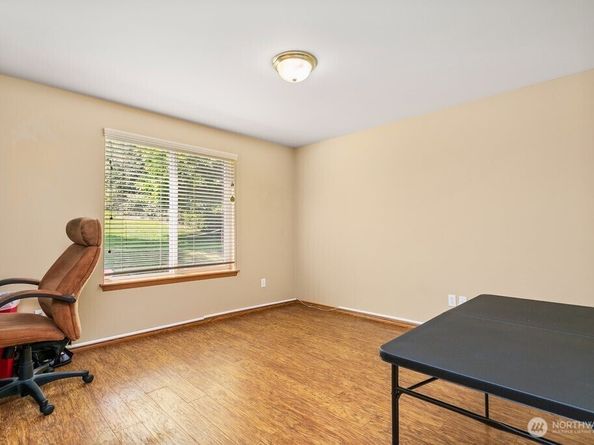 8729 Row Lane SE, Port Orchard WA 98367