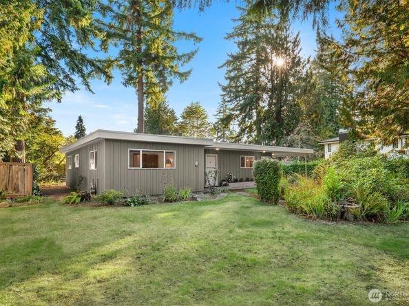 2965 74 Avenue SE, Mercer Island WA 98040
