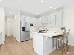 11629 E Oakmont Dr, Mukilteo WA 98275