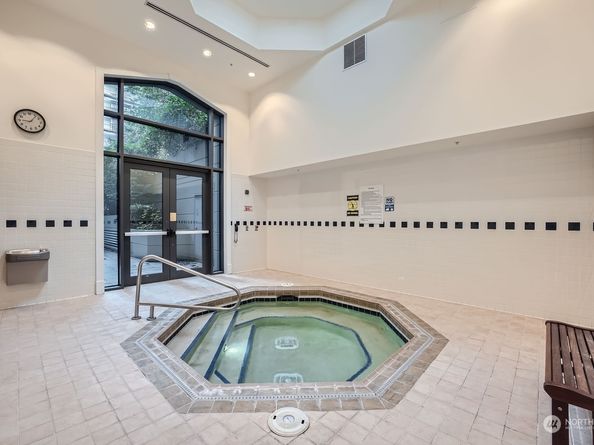 1420 Terry Avenue 1107, Seattle WA 98101