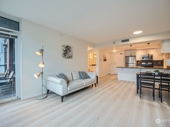 1420 Terry Avenue 1107, Seattle WA 98101