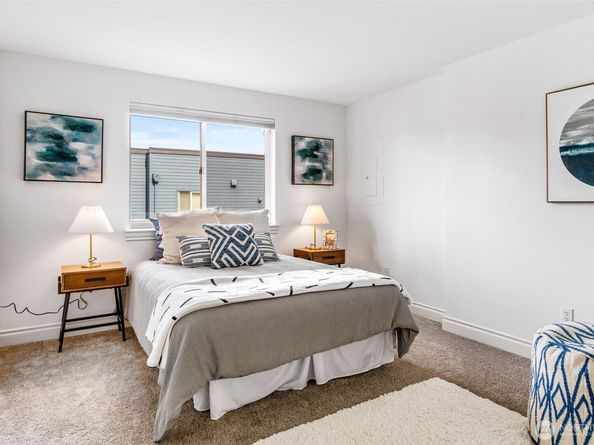 18 Florentia Street, Seattle WA 98109