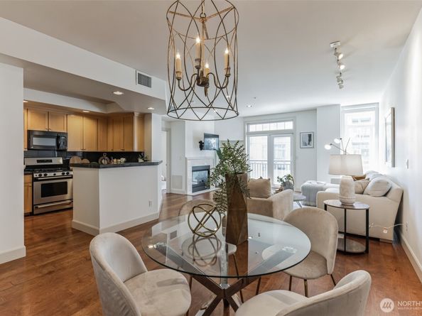 1106 108th Avenue NE 503, Bellevue WA 98004