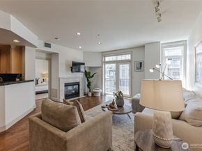 1106 108th Avenue NE 503, Bellevue WA 98004