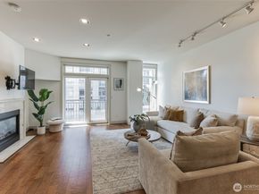 1106 108th Avenue NE 503, Bellevue WA 98004