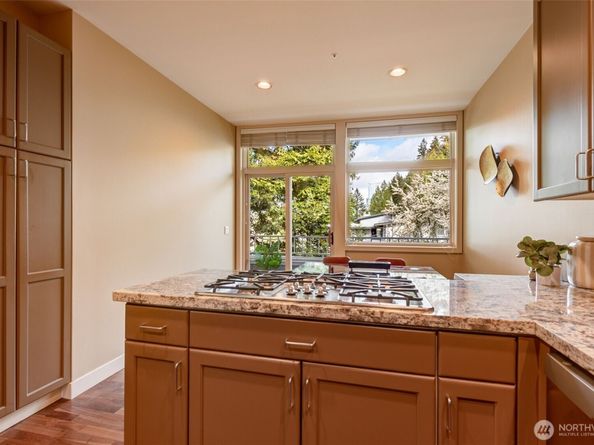 600 Bellevue Way SE 301, Bellevue WA 98004