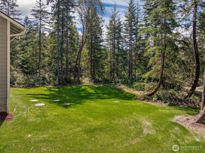 12452 Arab Lane SE, Olalla WA 98359