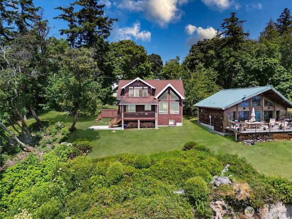 49 M Whidbey Island Drive, Everett WA 98206