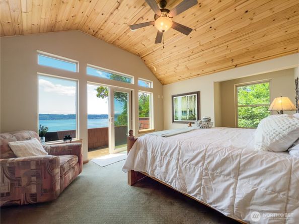 49 M Whidbey Island Drive, Everett WA 98206