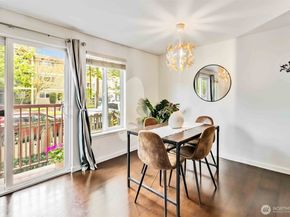 3661 Phinney Avenue N 208, Seattle WA 98103
