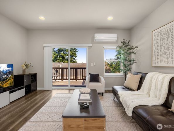 16201 Meadow Road G2, Lynnwood WA 98087