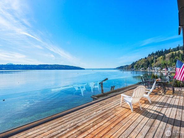 11613 SW Shawnee, Vashon WA 98070