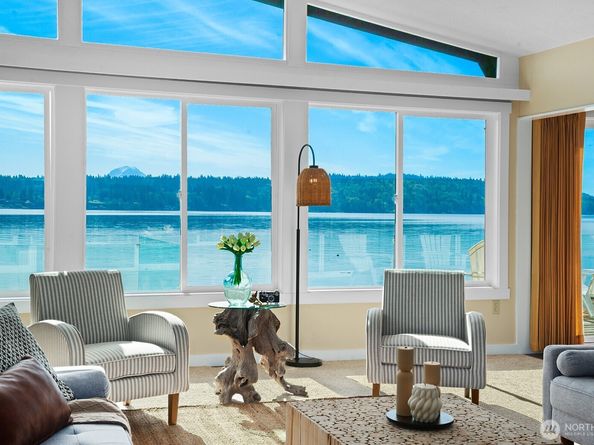 11613 SW Shawnee, Vashon WA 98070