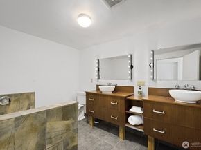 11613 SW Shawnee, Vashon WA 98070