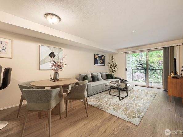 3022 SW Bradford Street 205, Seattle WA 98126
