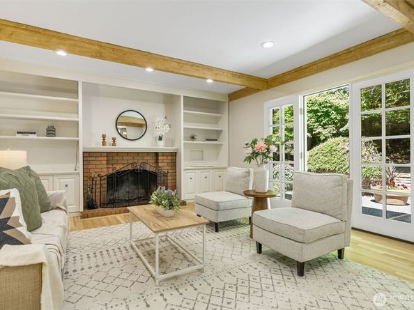 11750 NE 36th Place, Bellevue WA 98005