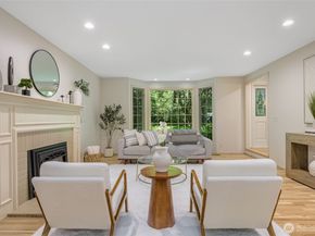 11750 NE 36th Place, Bellevue WA 98005