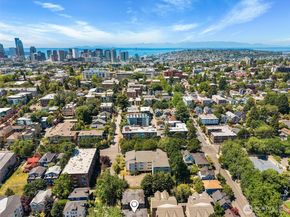 203 20th Avenue E, Seattle WA 98112