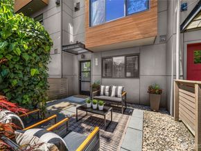 203 20th Avenue E, Seattle WA 98112