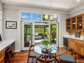 8418 SE 44th Street, Mercer Island WA 98040