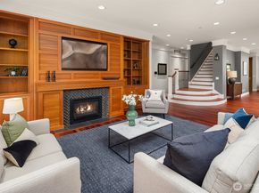 8418 SE 44th Street, Mercer Island WA 98040