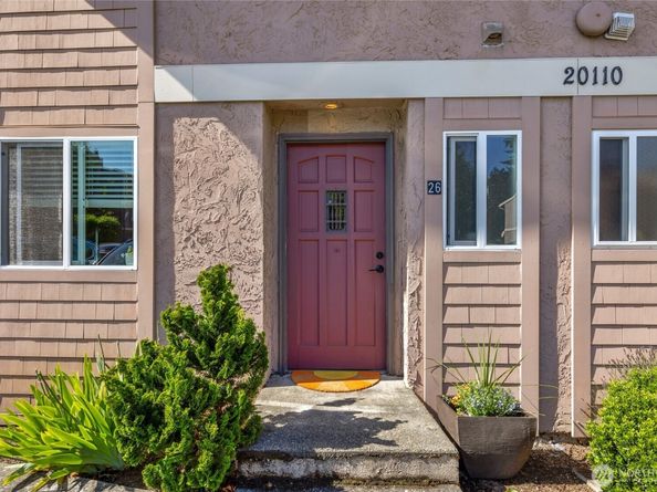 20110 60th Avenue W F26, Lynnwood WA 98036