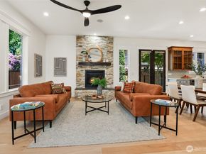 125 1st Avenue NW, Issaquah WA 98027