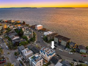 3852 Beach Drive SW A, Seattle WA 98116