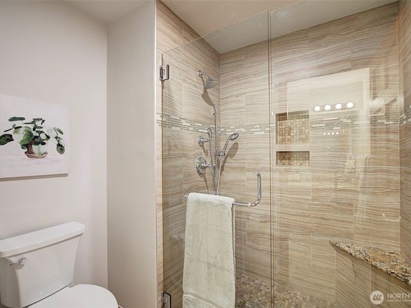 13799 NE 32 Place NE, Bellevue WA 98005
