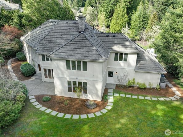 13799 NE 32 Place NE, Bellevue WA 98005