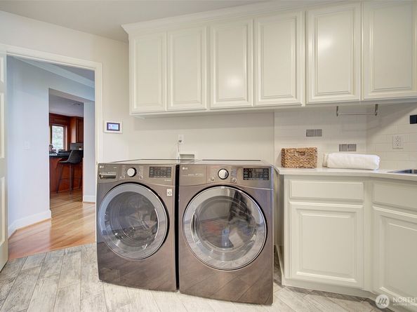 13799 NE 32 Place NE, Bellevue WA 98005