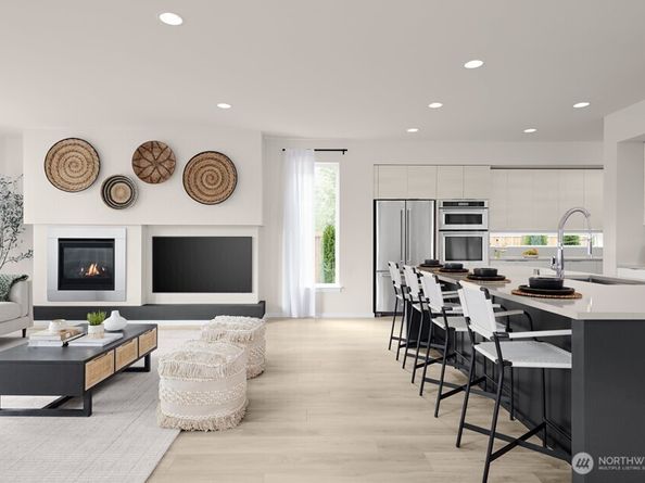 17808 135th Place SE, Renton WA 98058