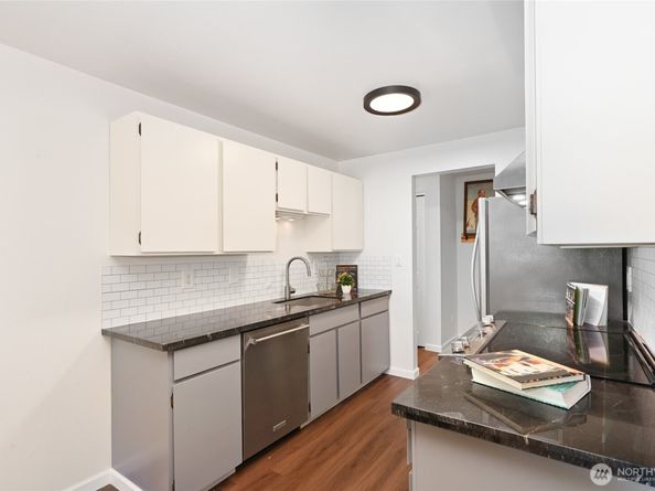 7021 Sand Point Wy B319, Seattle WA 98115